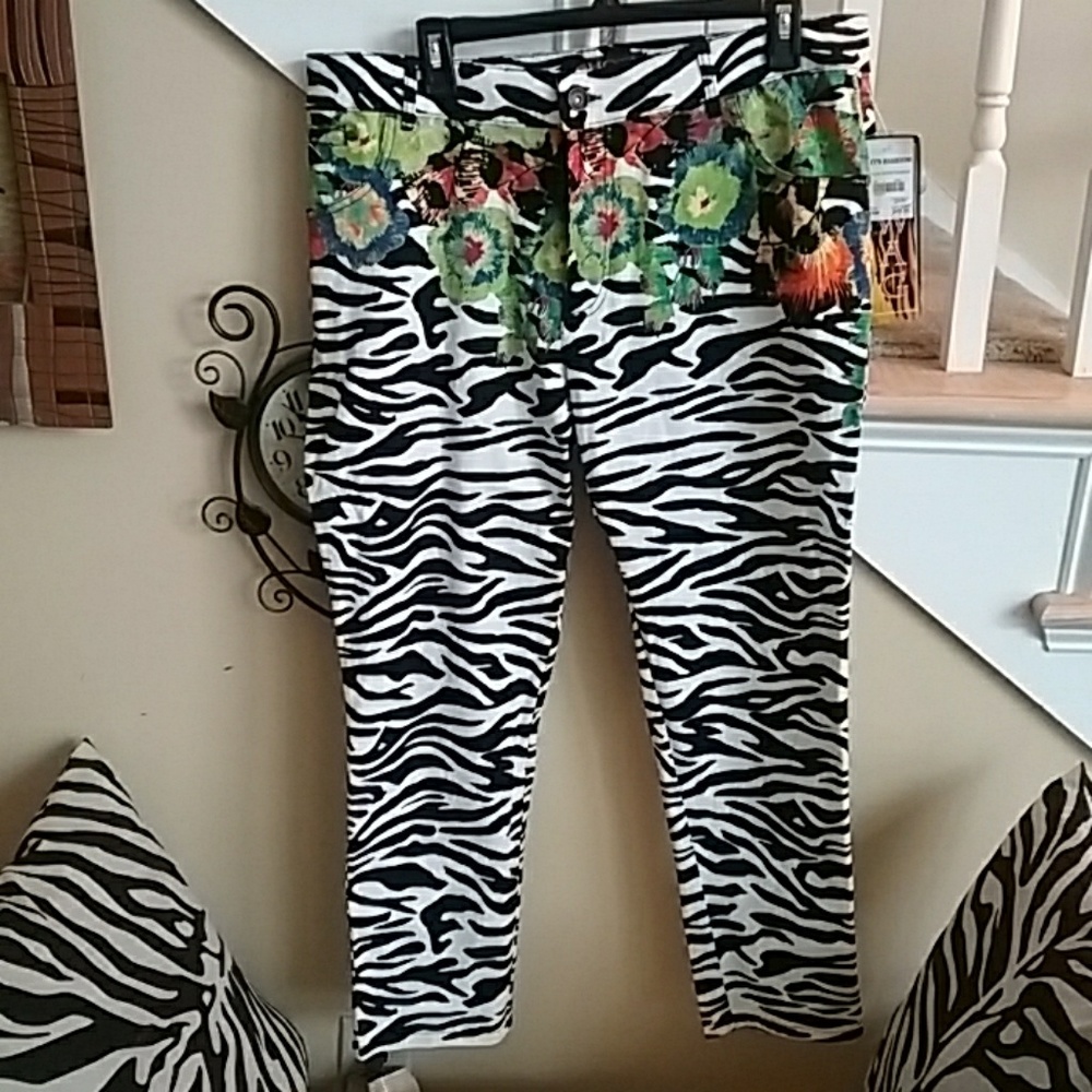 Hot Swag zebra print pants